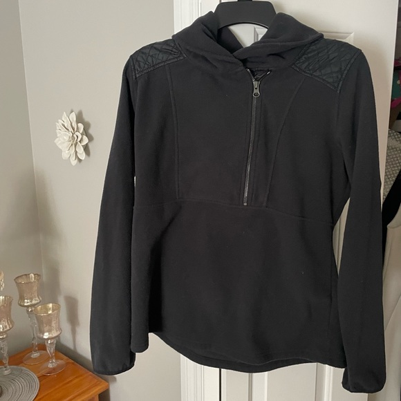 Columbia Tops - Columbia zip up